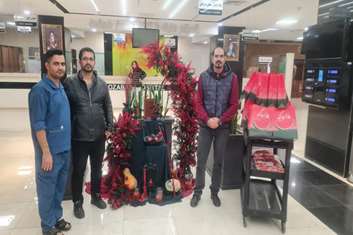 گرامیداشت شب یلدا با توزیع پک یلدایی در بخش‌ها